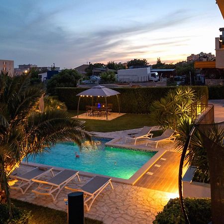 Sunny Garden Apartment Split Exterior photo