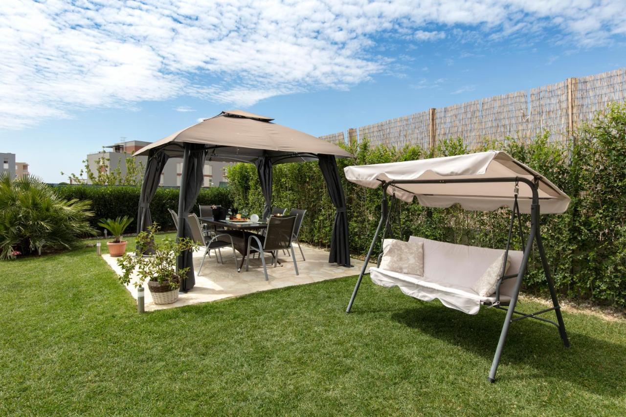 Sunny Garden Apartment Split Exterior photo